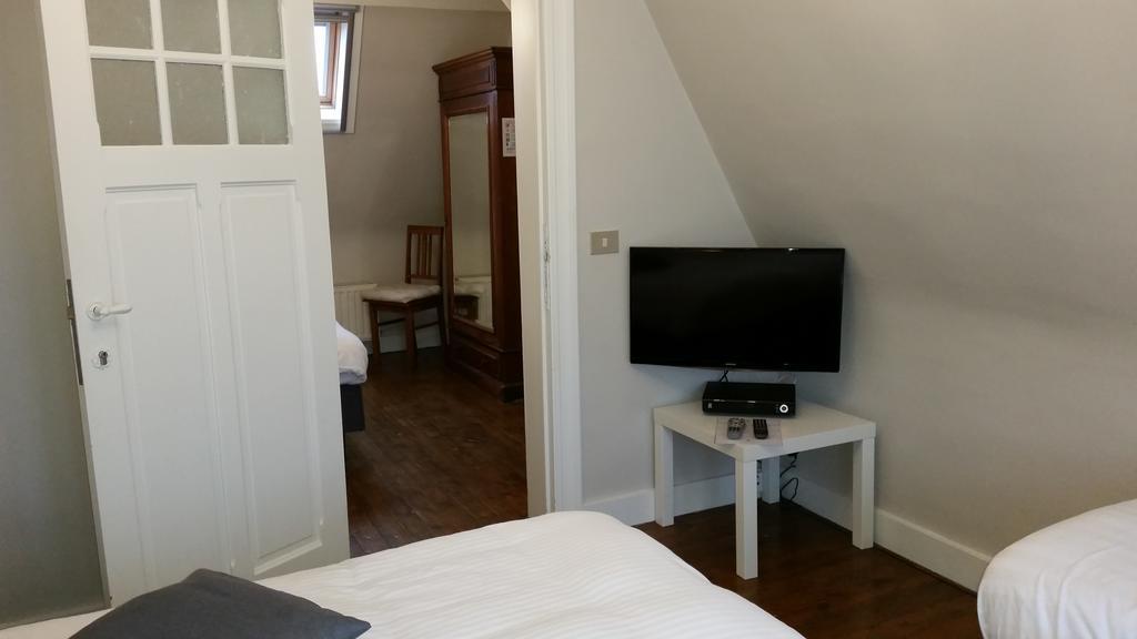 B&B Charles Cabour Де Пане Стая снимка