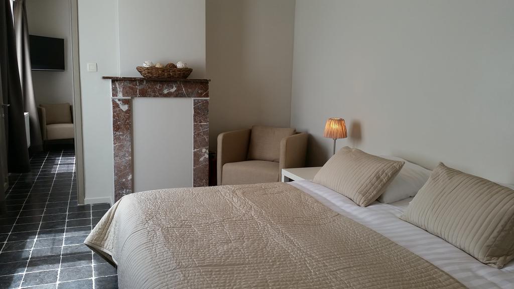 B&B Charles Cabour Де Пане Екстериор снимка